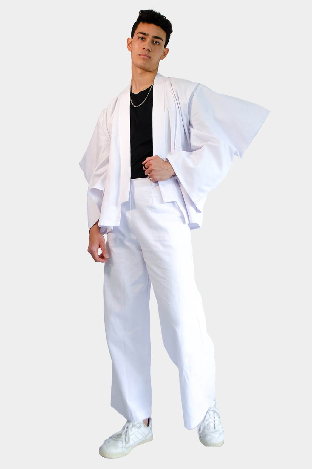 TRIVAN_FRONT-sw_1080x.jpg?v=